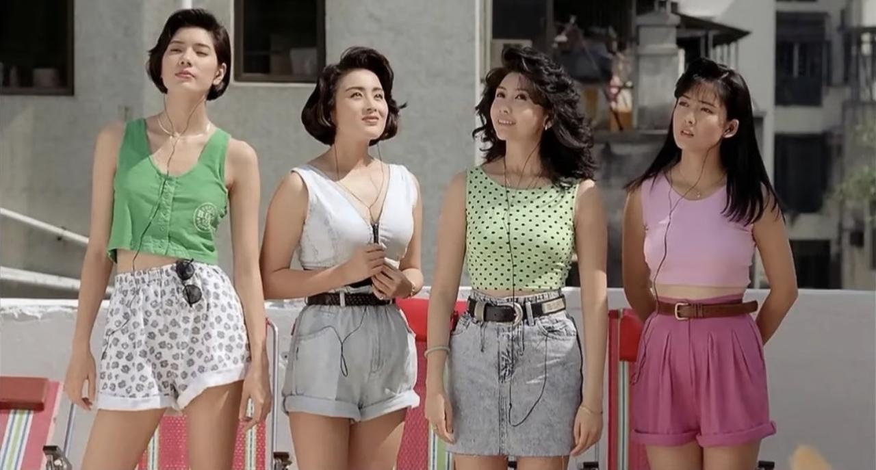 早期的王晶是编剧出身，是他爸爸王天林，把儿子介绍到编剧圈的。1981年，王晶