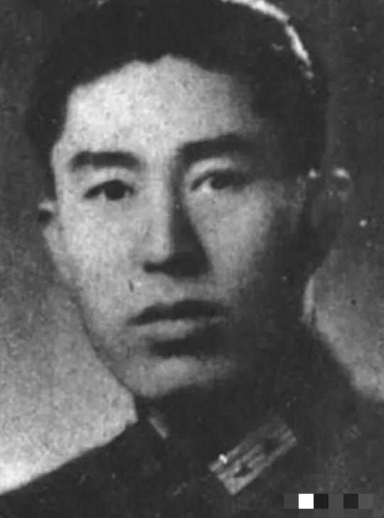 1950年，郑洞国去看病，路过北京时，被周总理叫来家里吃饭，席间，周总理问他：“