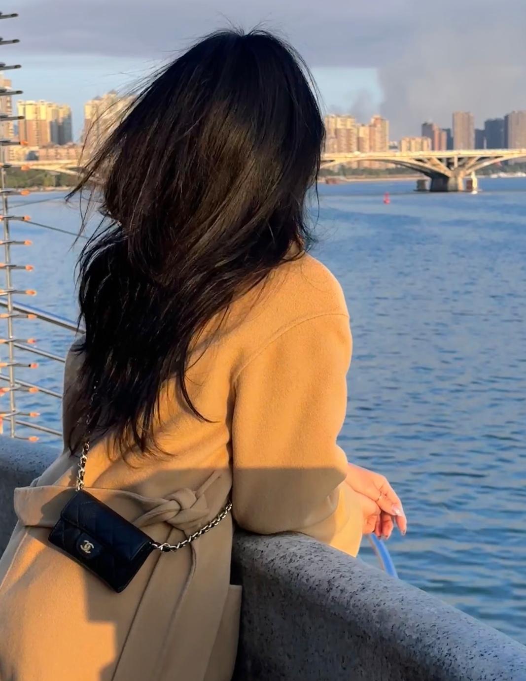 想再婚太难了！邻居娜姐，私企中层，今年43岁，身材高挑，风韵犹存，离婚好几年