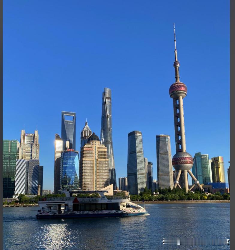 【为加1元地铁票价，大上海也是拼了】看到网上说：上海地铁票价优化方案公布：平