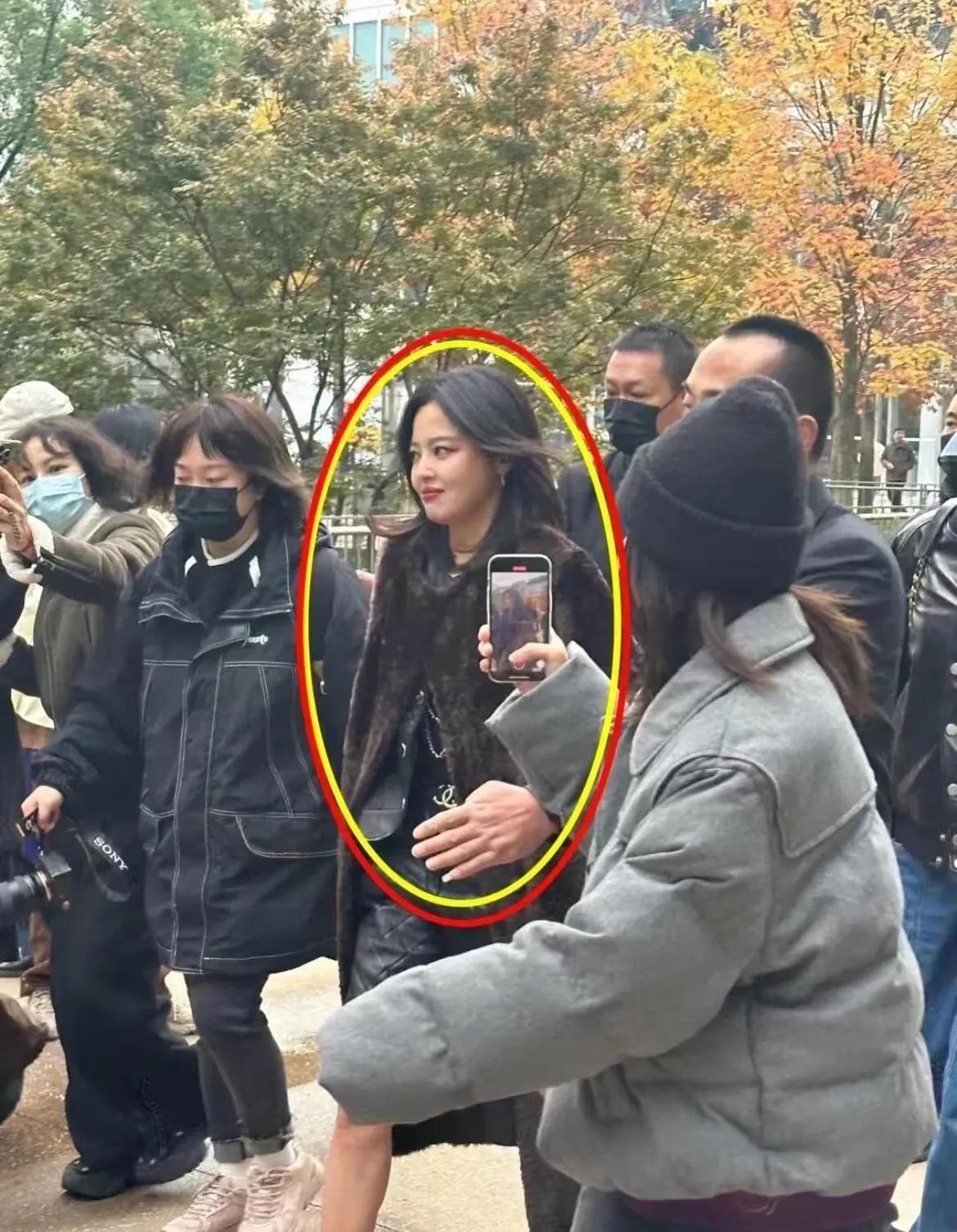 人很好看，就是手太粗壮，太丑。