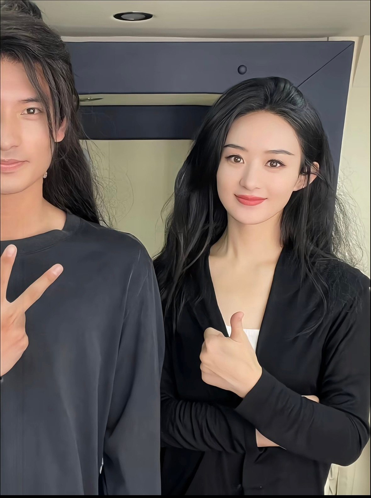合照里的赵丽颖​​​