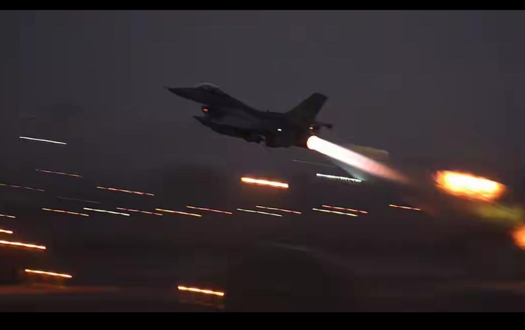 刚停火没几天，我们的近邻巴基斯坦又跟邻国打起来了！最新报道显示，巴基斯坦突然出动