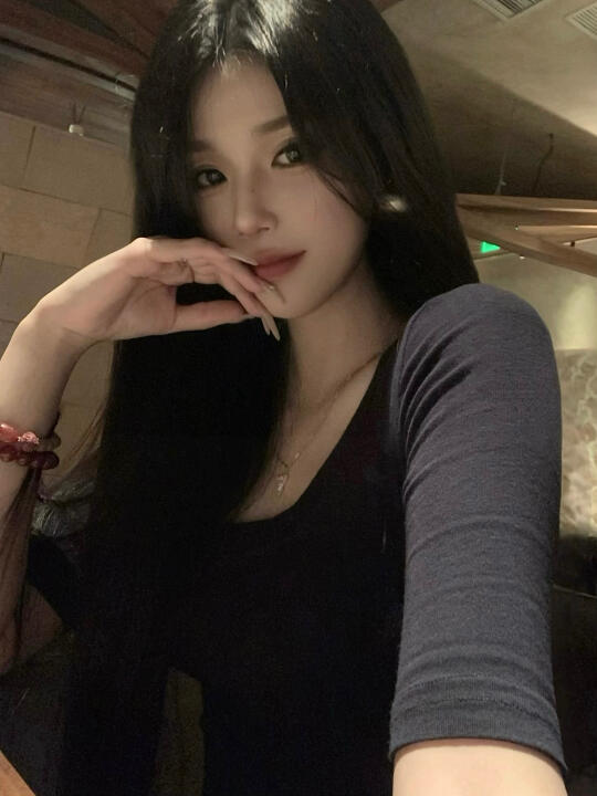 经常请吃饭的漂亮姐姐