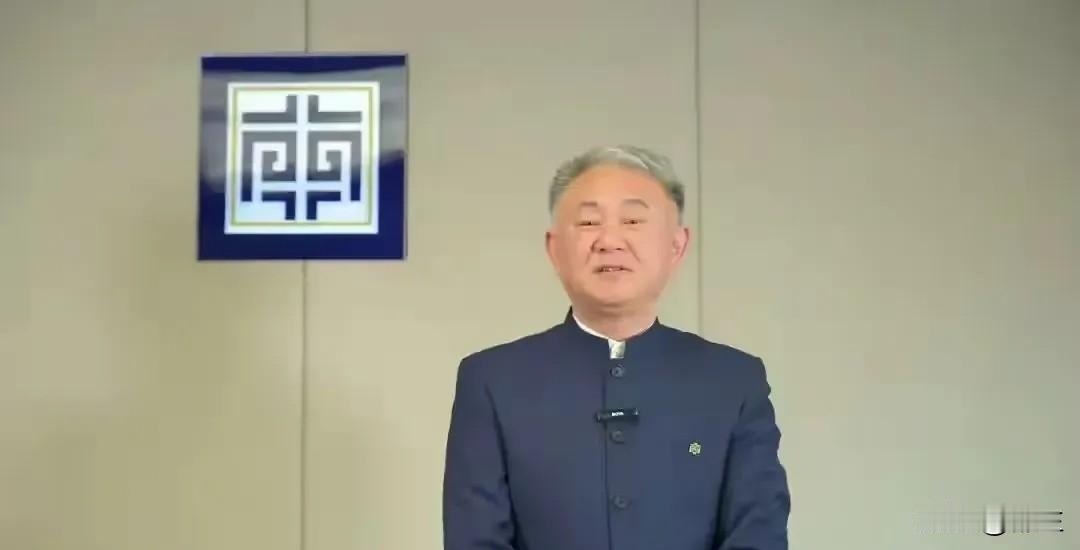 南京博物馆事件，狠狠的给大家上了一课。1、个人将重要文物捐给南京博物馆，南京博