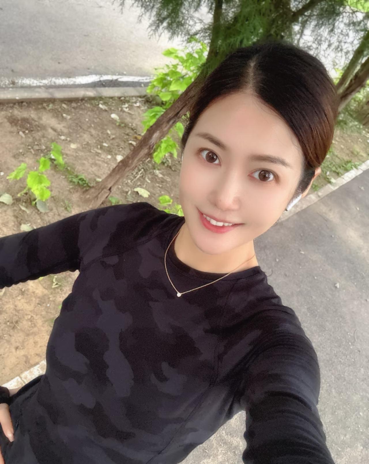 跑步是为了健身，脱离了这个目的，就失去了跑步的意义。而且伤病也会不期而遇