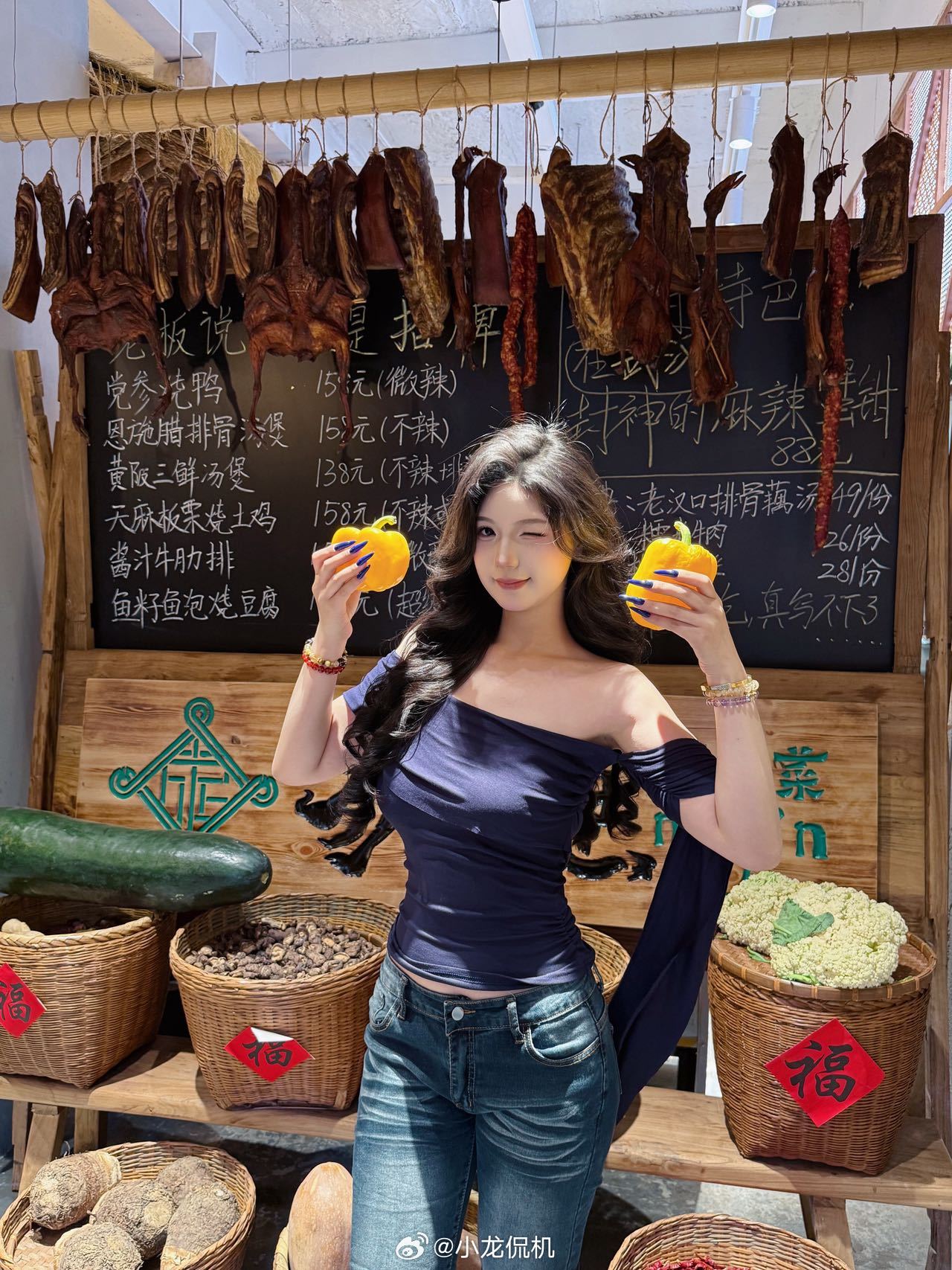 朋友的餐馆，这菜真好看啊[doge]果然到哪暴富都是拍照打卡地点[捂脸哭]​​​