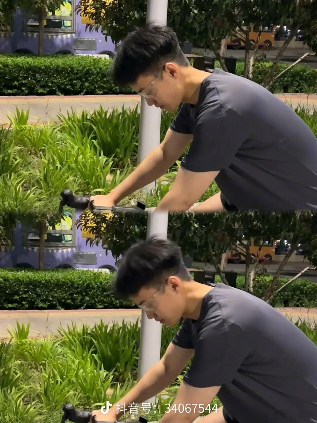 为什么都说思夫丑啊心动的信号这张简直不要太帅好嘛完全天菜来着​​​