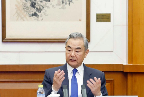 中阿巴三国见面，商量一块搞钱啥？阿富汗和巴基斯坦也能好好