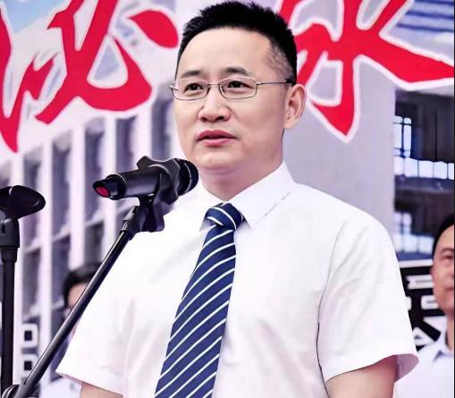 祖雄兵万万没想到，自己竟然栽在了她手里！祖院长这次被扒出来的事让人看到