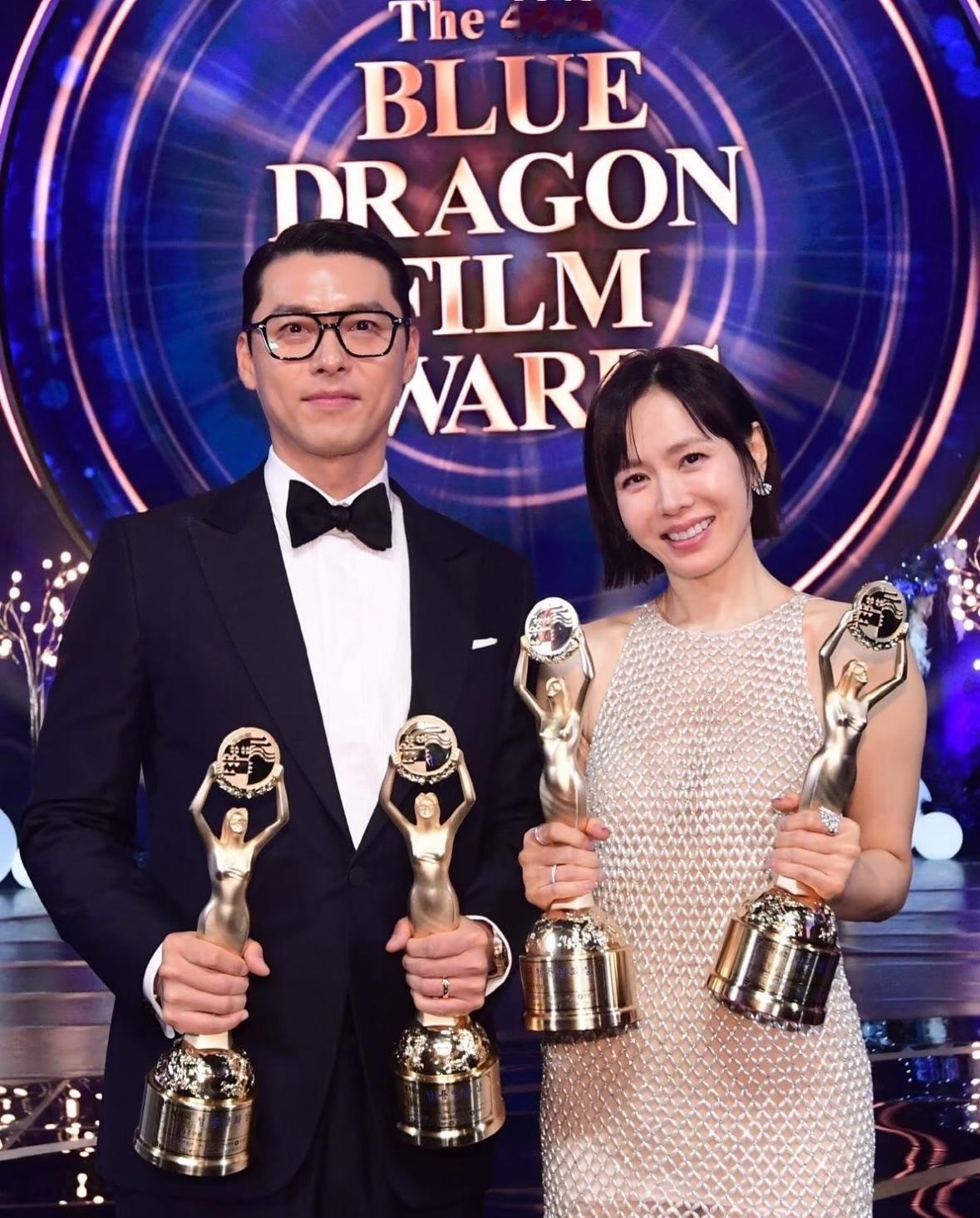 孙艺珍玄彬想都不敢想系列又添一笔😂果然是满级人类，干的都是大事👊夫妻在同