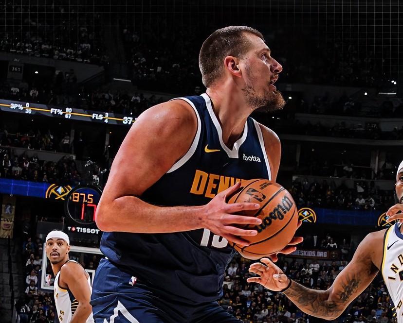 这应该是历史上首次MVP前五没有一个美国球员吧！NBA官方更新了最新一期的MV