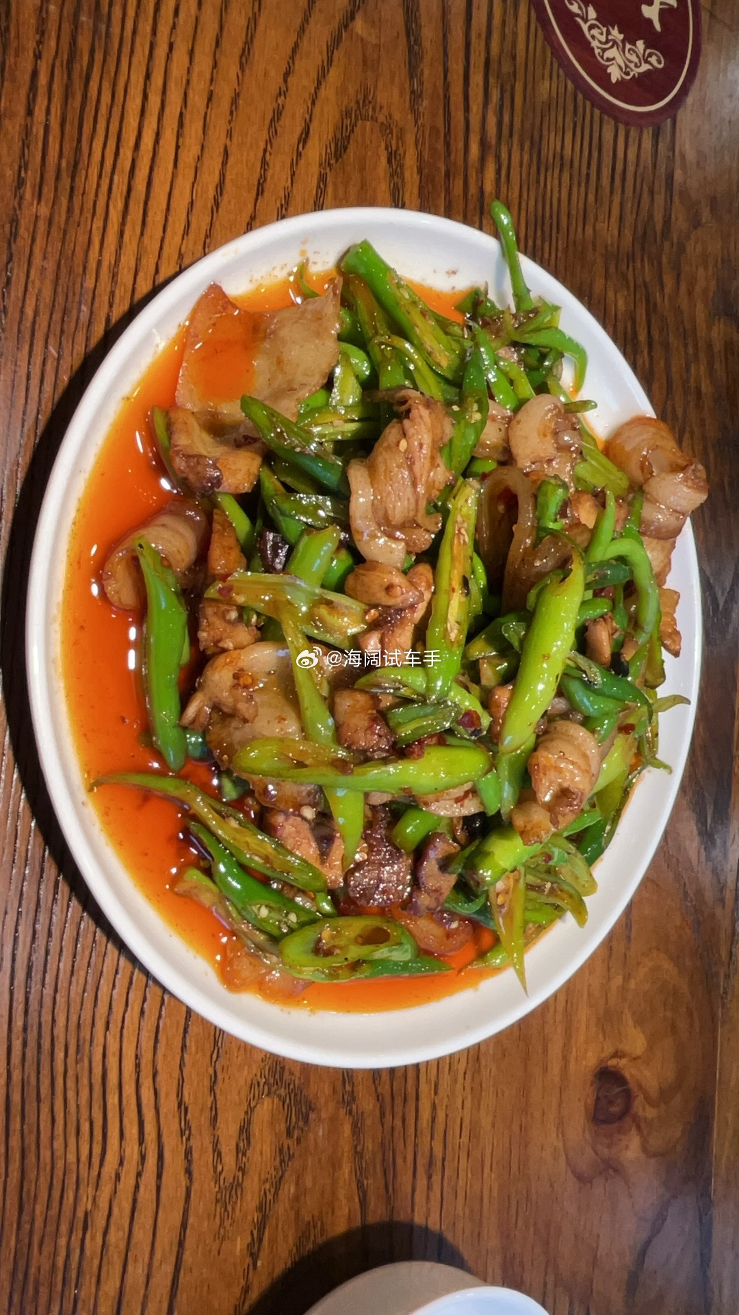回锅肉，肉多还便宜！这一份米饭才两块钱[裂开]忒便宜了～真是鱼米之乡啊[玫瑰]