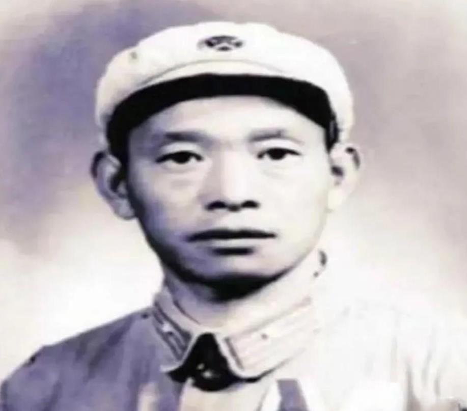 1943年，八路军电台科长<em>刘长生</em>结婚申请未通过，一气之下，他竟带着密码本投靠日军