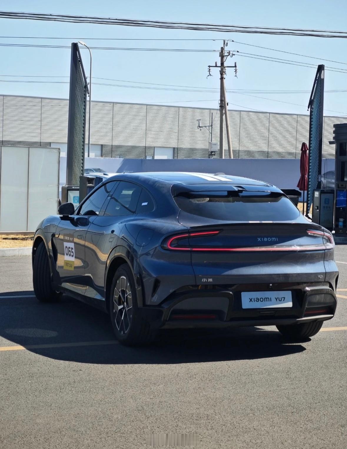 明天晚上小米YU7就发布了，作为纯电动SUV，对手之一就是特斯拉ModelY，