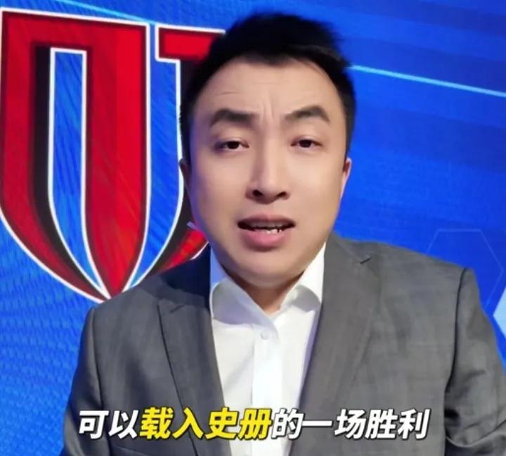 著名解说员袁甲赛后点名5将，谈一条美中不足。成都蓉城3-0曼谷联的亚冠附加赛，