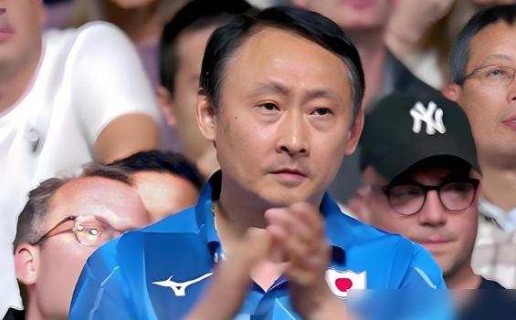 日本乒乓球队为了赢国乒，居然使出釜底抽薪之计，他们根本不在赛场上跟国乒硬碰硬，而