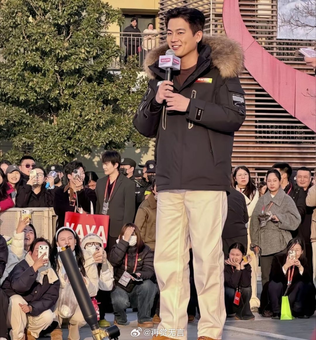 马思纯要是现在遇到他，应该不会心动了。