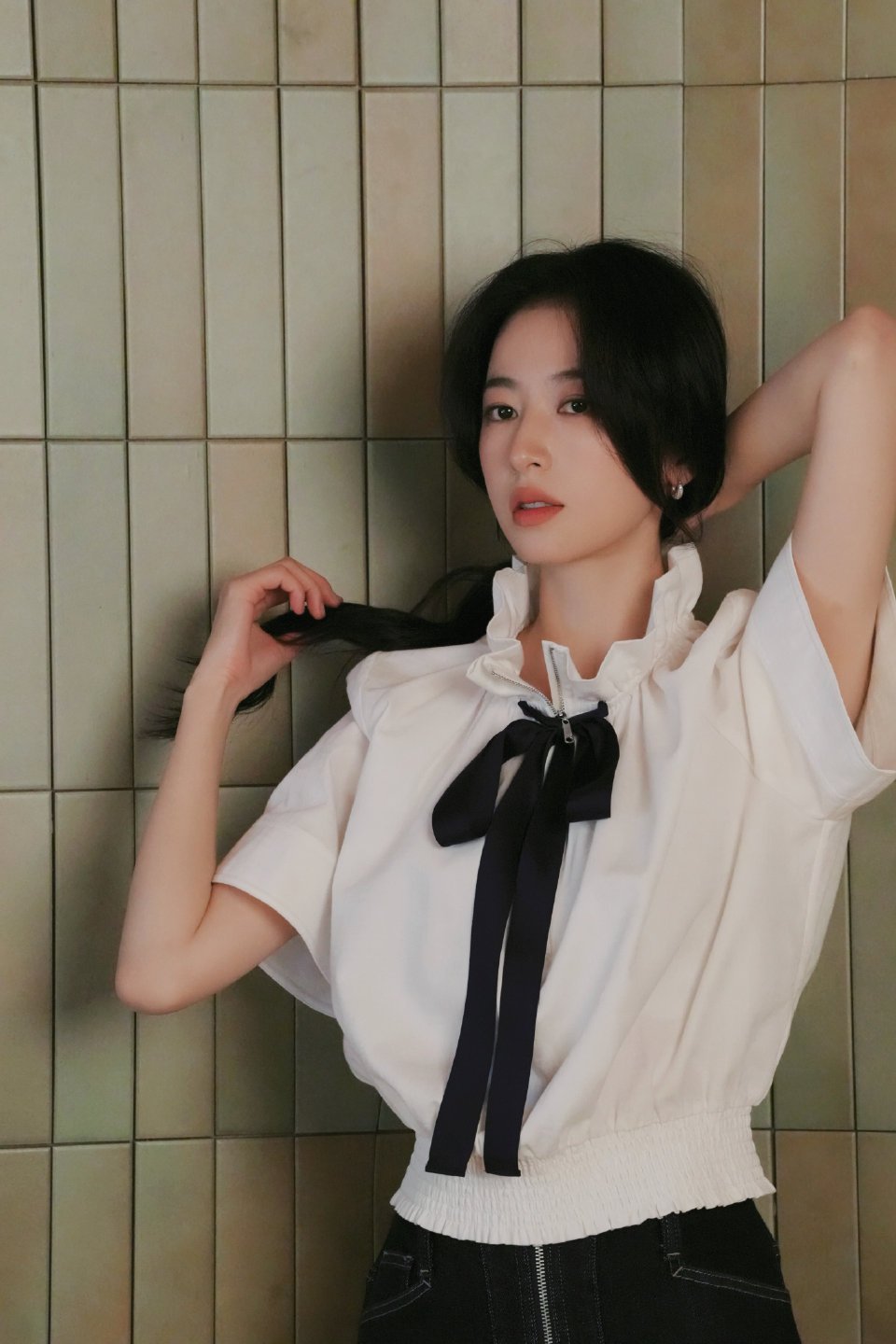 周雨彤周雨彤周雨彤