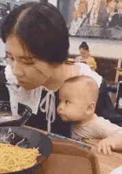 孩子的妈妈,也还是一个孩子