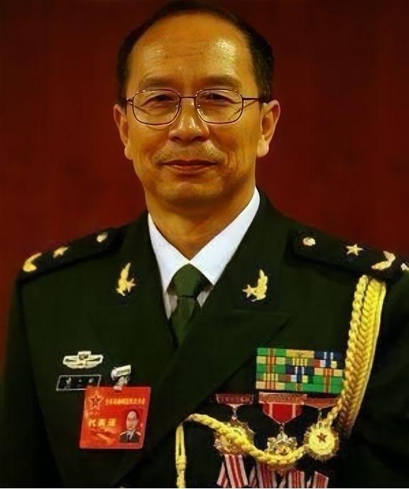 美国彻底摊牌了？！美专家认为：“假如中美开战，想战胜中国只有一个法子，但这条‘红