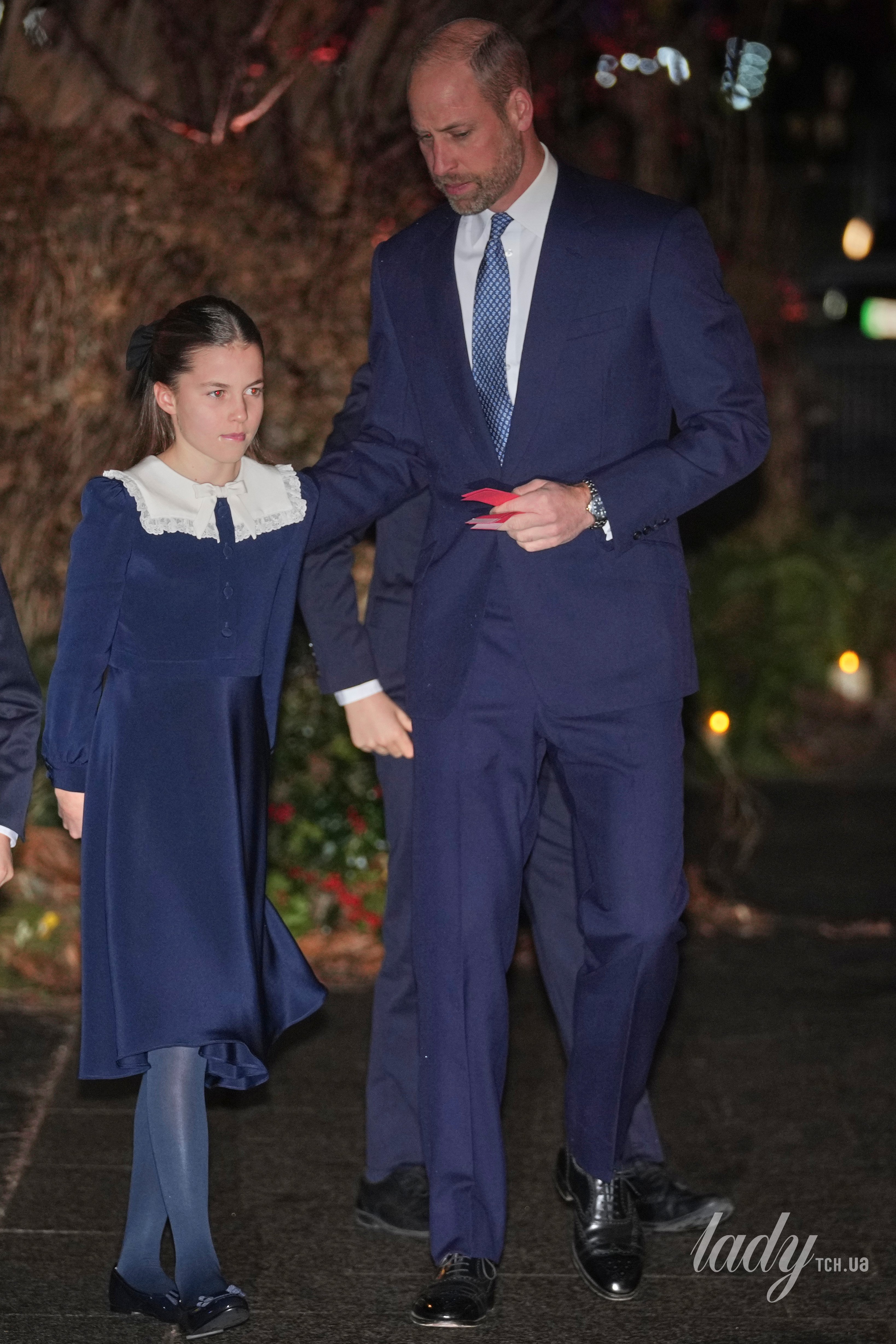 看到妈妈的小夏：笑意逐渐放大~katemiddleton英国王室夏洛特公主