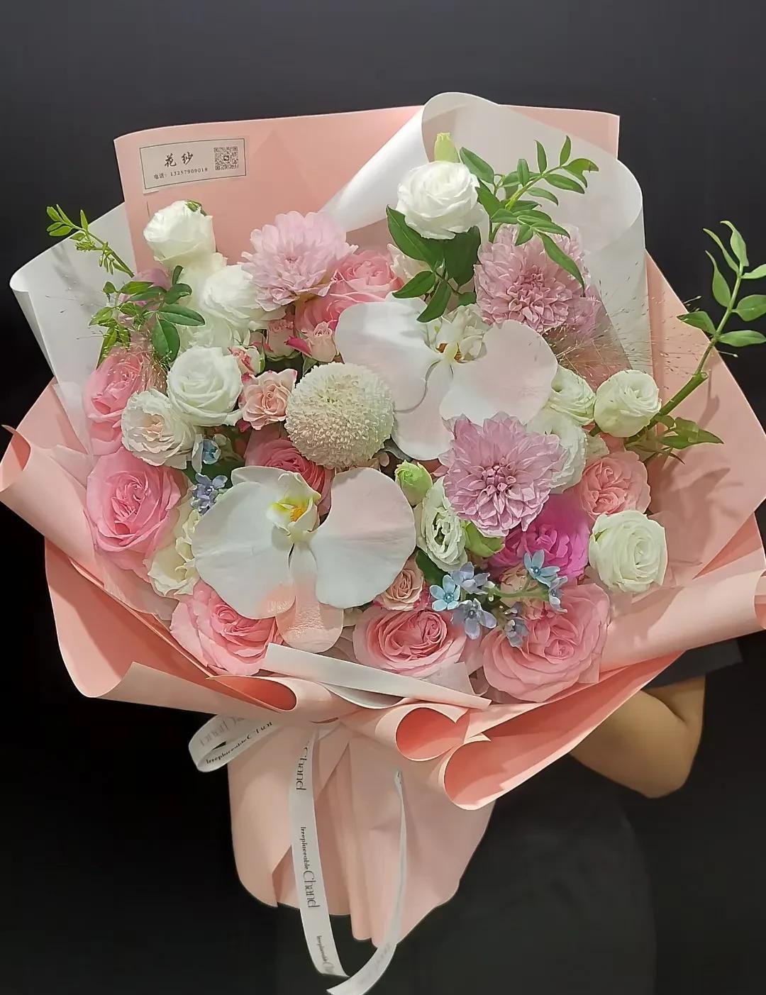 我有存款16万，在五线城市中心区有一套120平方的商品房，还有一辆便宜的代步车