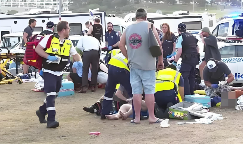 发生在澳大利亚悉尼邦迪海滩的枪击事件已导致包括一名枪手在内的16人死亡，42人受