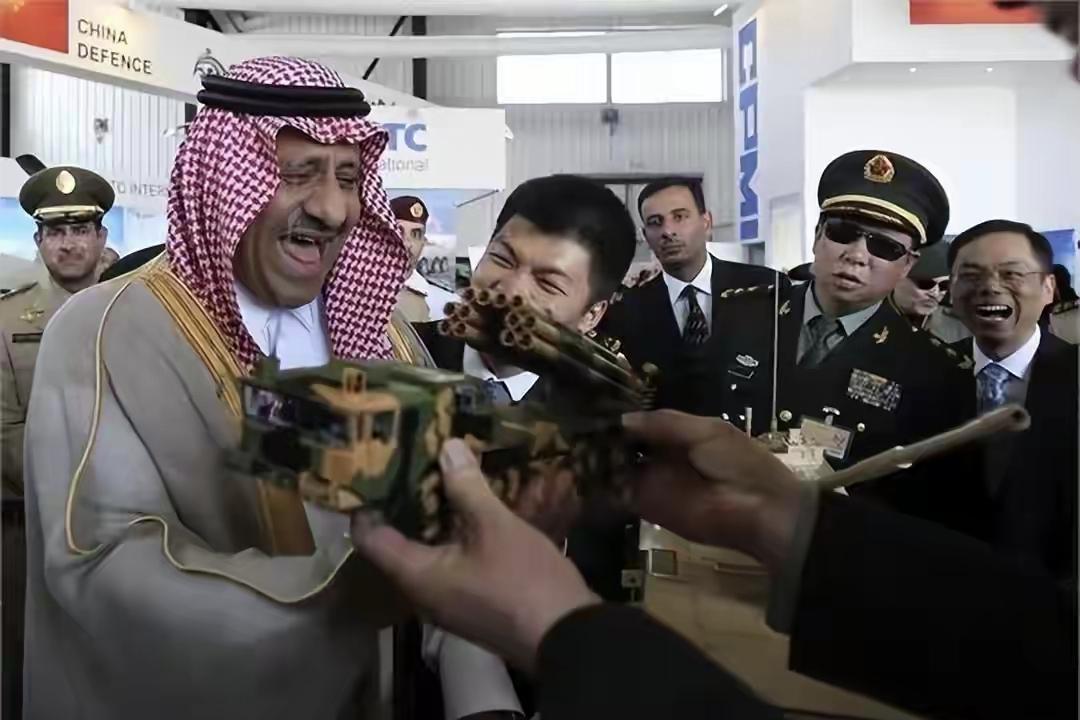 ✨我们的国家稳如泰山✨🐼外面的世界乱想丛生，我们的祖国稳如泰山。现实证明