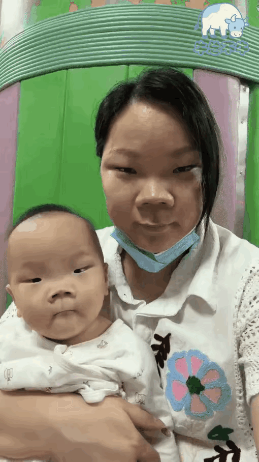 不得不承认，论遗传基因的强大！[捂脸哭][捂脸哭][捂脸哭]