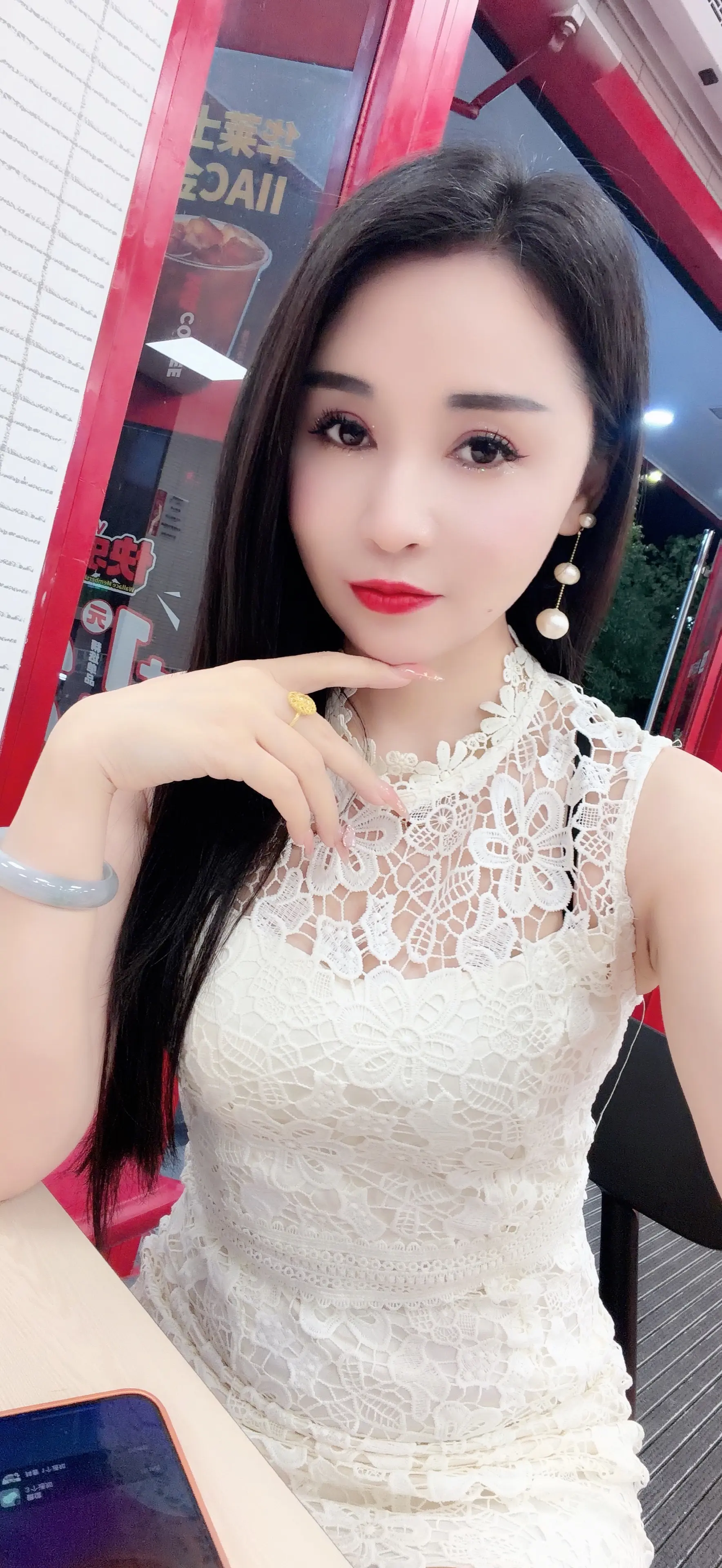 是不是再长得漂亮一点就好了？