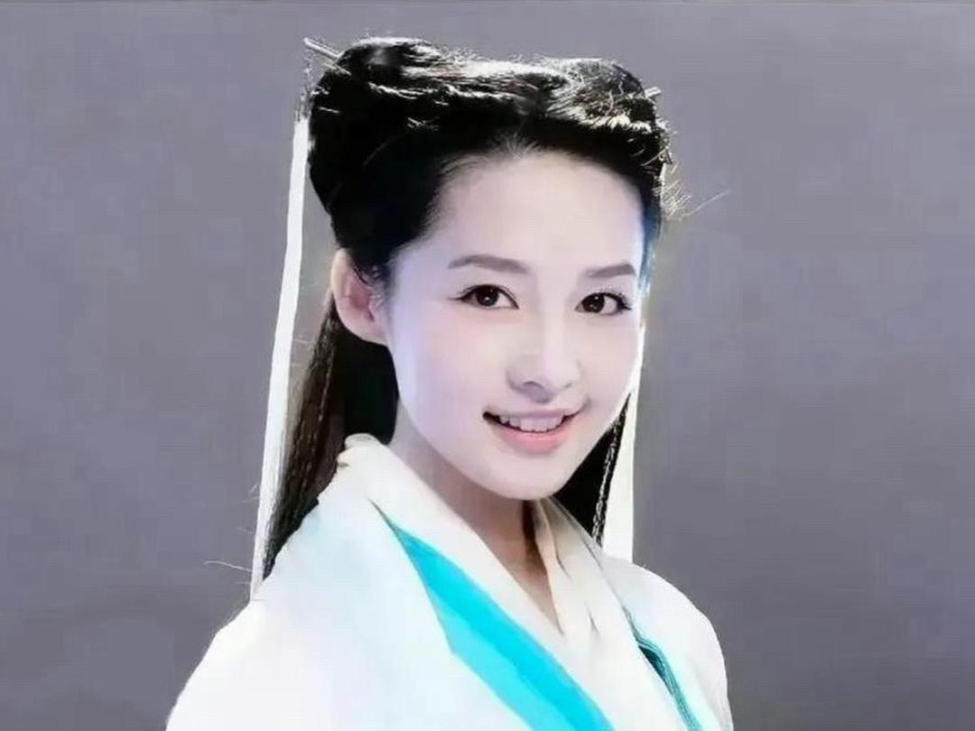 原来李沁也试镜过小龙女，要不是陈晓向导演一再推荐陈妍希演小龙女，于正会选上吗​