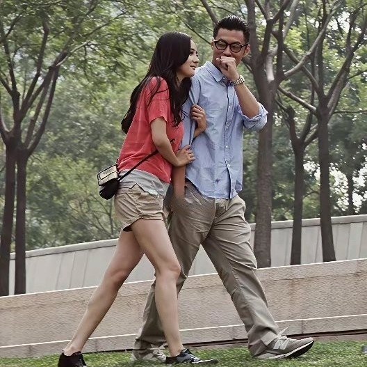 杨幂这个时候还是很清纯的