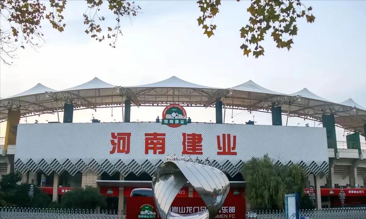 为何只说河南建业？南周说有九家中超俱乐部贿赂陈永亮，安排裁判执法，为何单单只提河