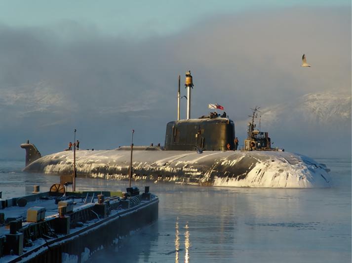 每天认识一件兵器俄罗斯“奥斯卡”级潜艇“奥斯卡”级潜艇是苏联时期研制的巡航导弹