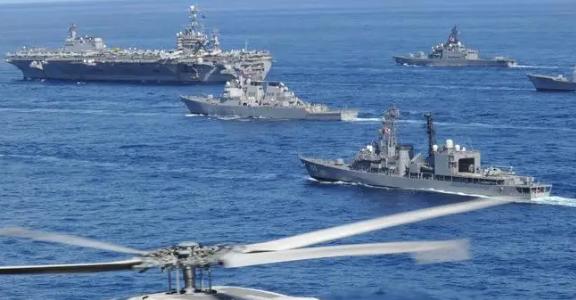 日本如果必须选一个对手，他敢对谁动手？9月7日，日本、美国、韩国在东海举行“