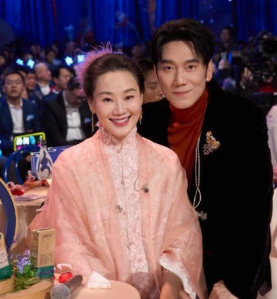 林依轮与西华结婚后，把多年积蓄交给妻子打理，没想到西华转身拿去买房，多年后这笔投