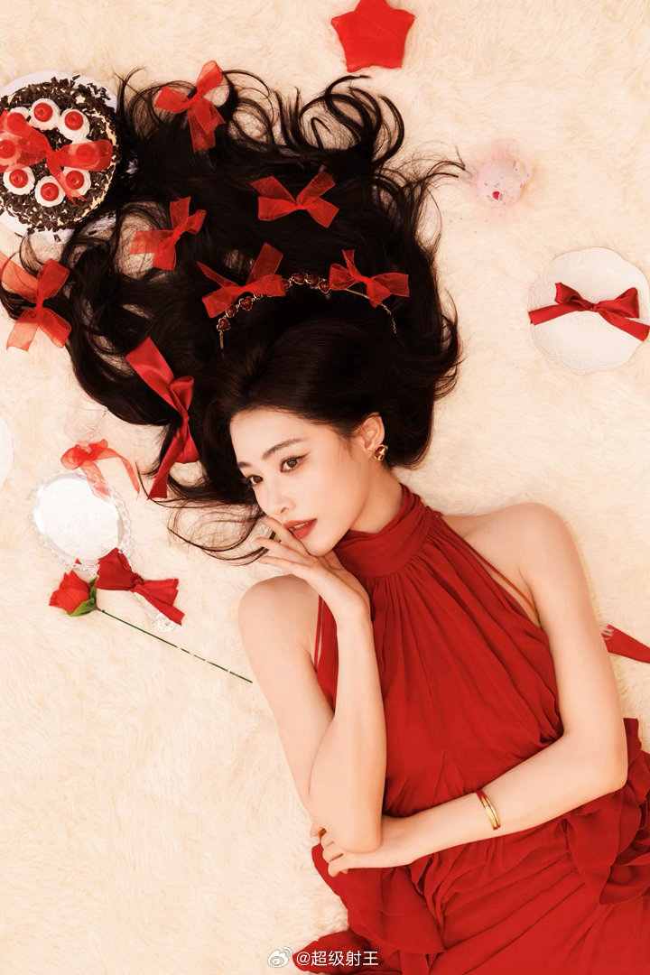 许佳琪[爱心][比心][比心][比心][爱心][爱心]​