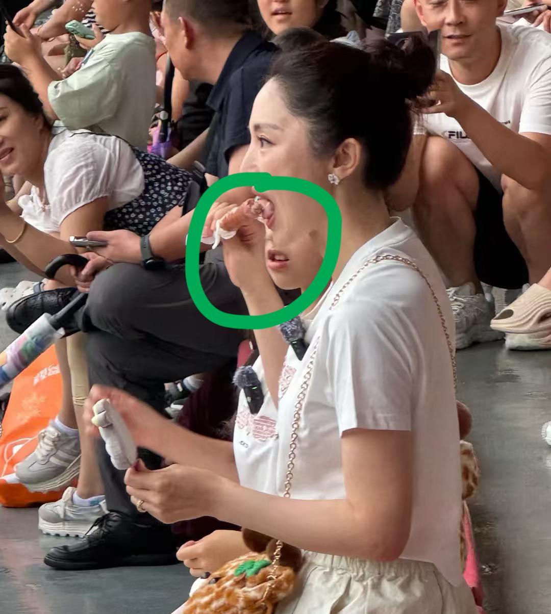 董璇和张维伊二婚我忍了，她说要生二胎我也忍了，但是让我忍无可忍的是，董璇都4