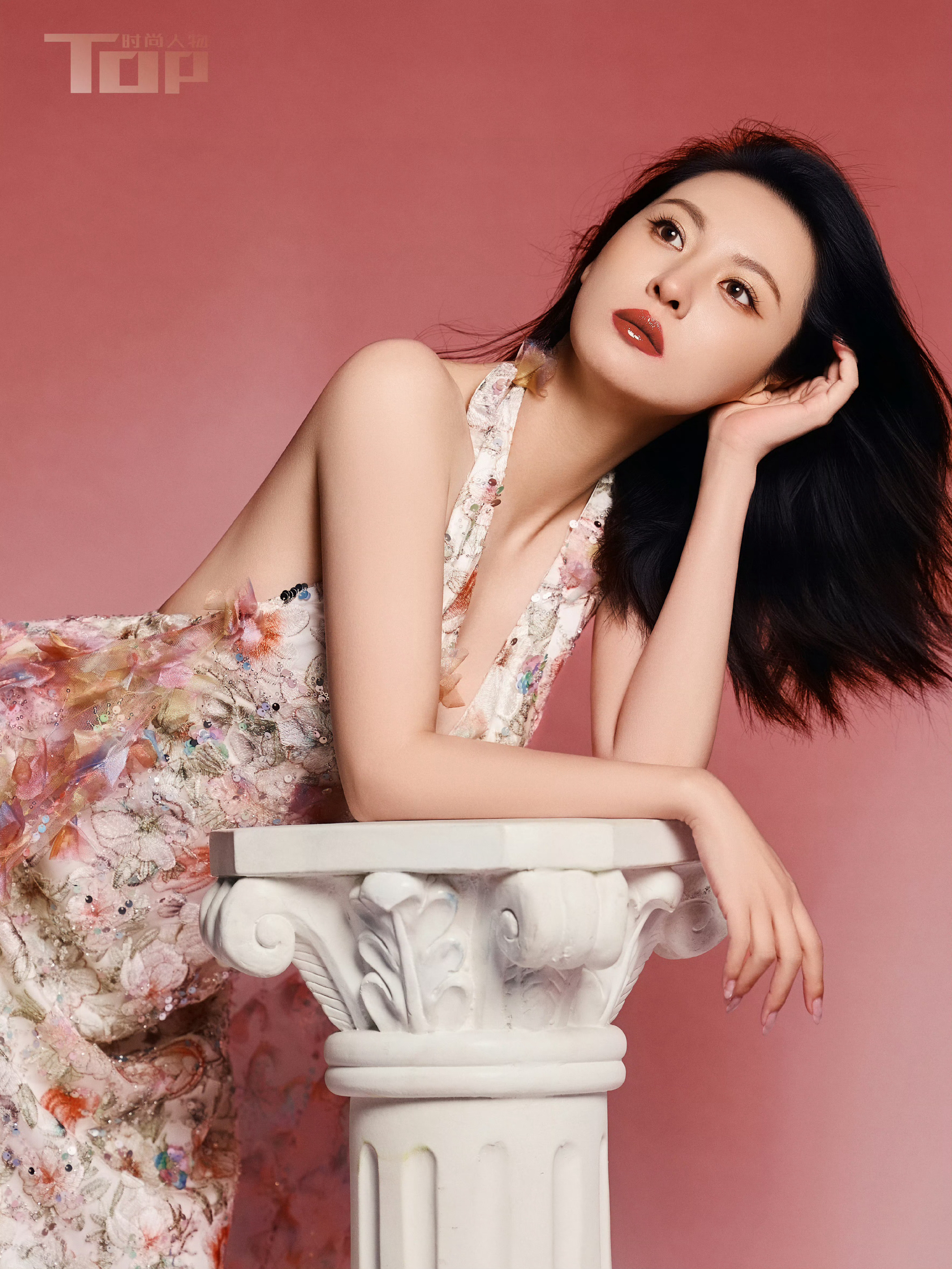 周放✖️Tops时尚人物二月封面