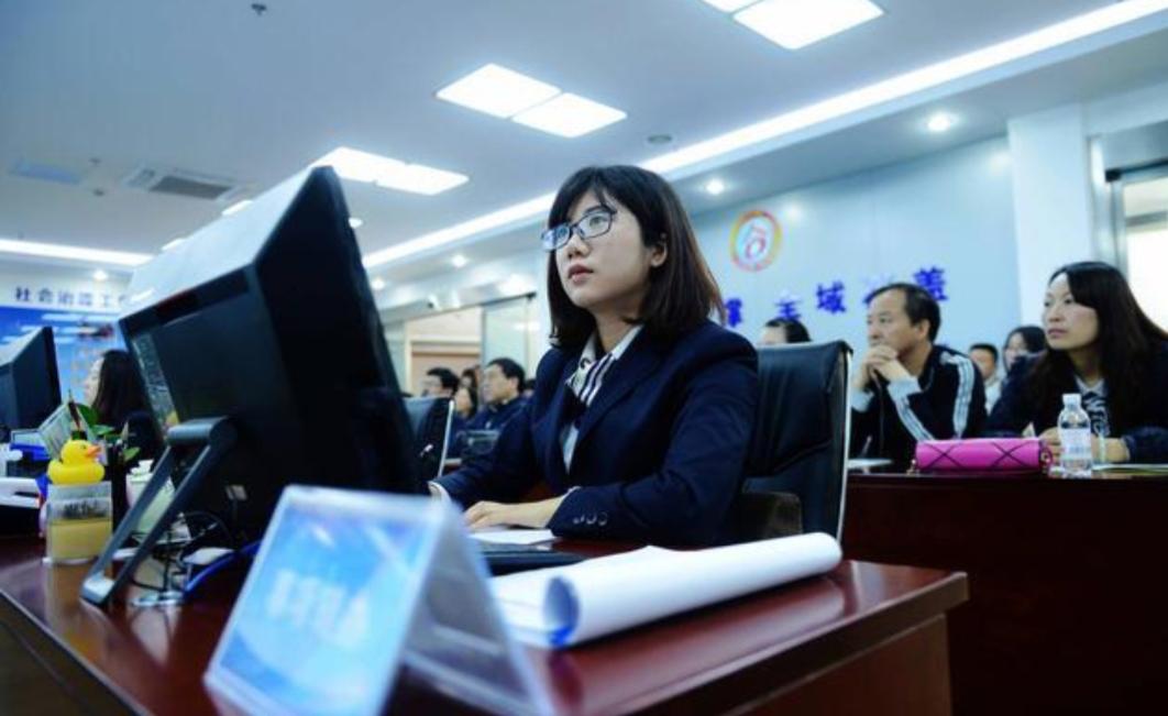 请问：参公事业编有编制吗？答案：有，参公事业编属于事业编制，但实行公务员管理制