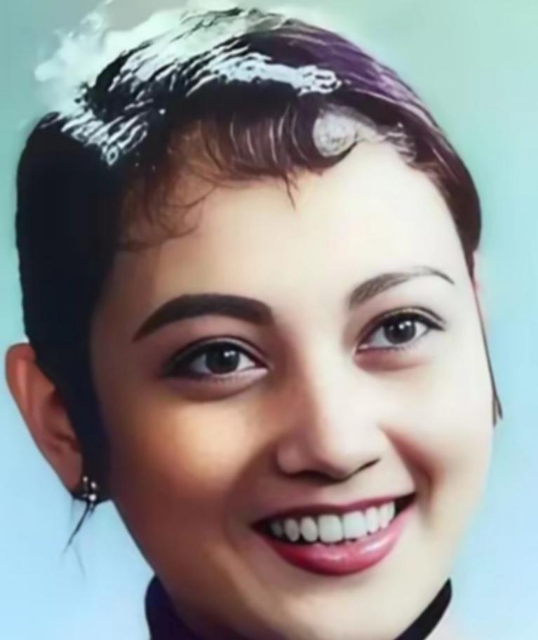 1966年，八一厂已经很乱了，当时厂里私底下流传着一句话：“男的，不如女的，老的