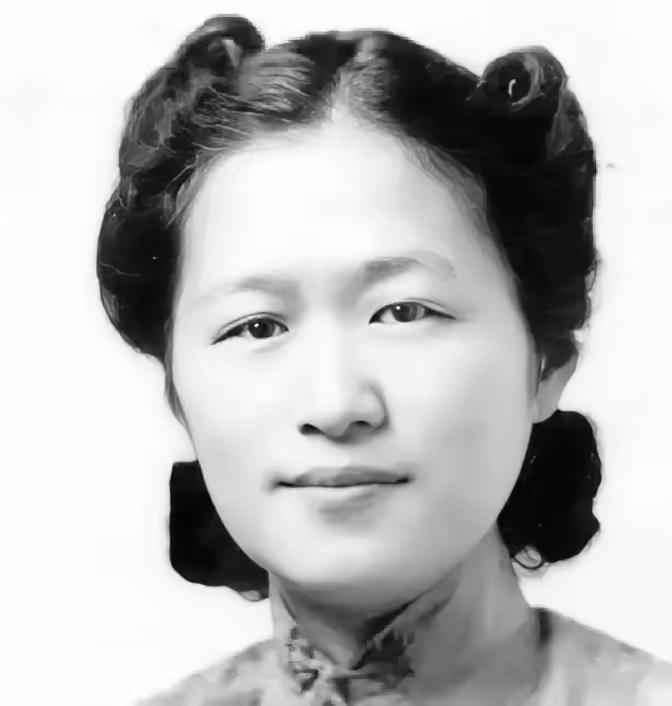 1968年，帮美国人造出雷达的“中国居里夫人”被关进秦城监狱，为防大脑退化她天天