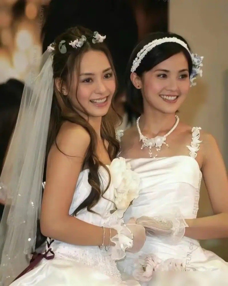 别再心疼阿娇了！阿Sa婚礼上，她对新郎喊的那句话，才是顶级的人间清醒。你以为她