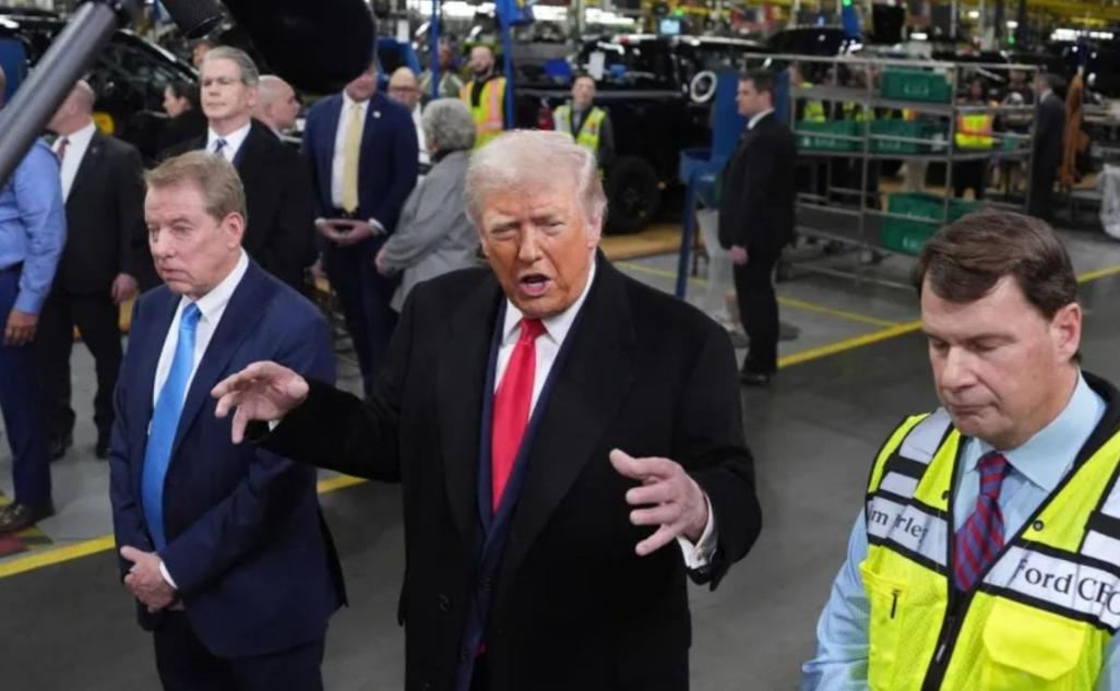 美国急了，公开喊话中国当地时间1月13日，当被问及中国市场是否会向美国商品开