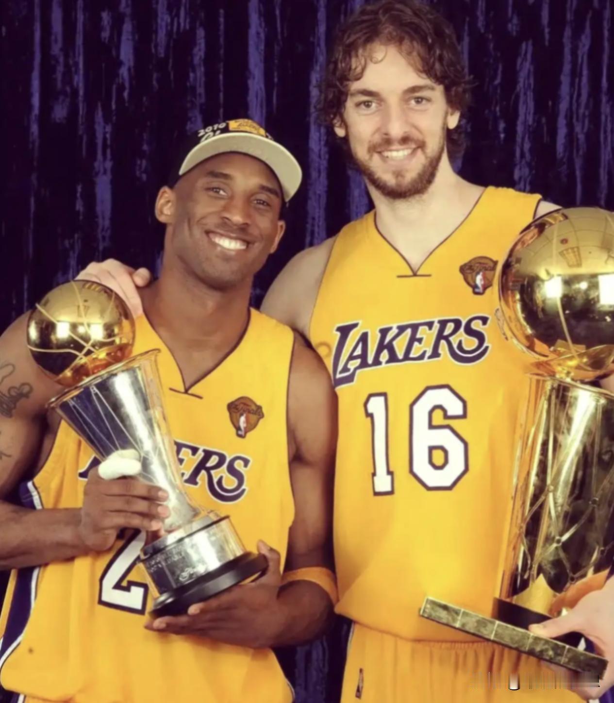 21世纪NBA最强三套阵容！大家认同吗？第一阵容库里：历史三分王，改变篮