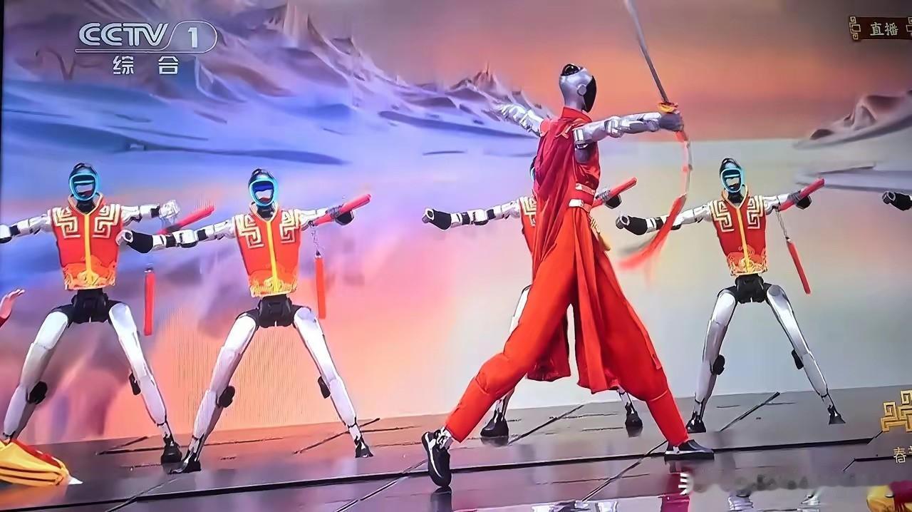 西方网友问：你们中国的机器人练武术想揍谁啊？中国网友调侃：一般拎个棍子很拽的人