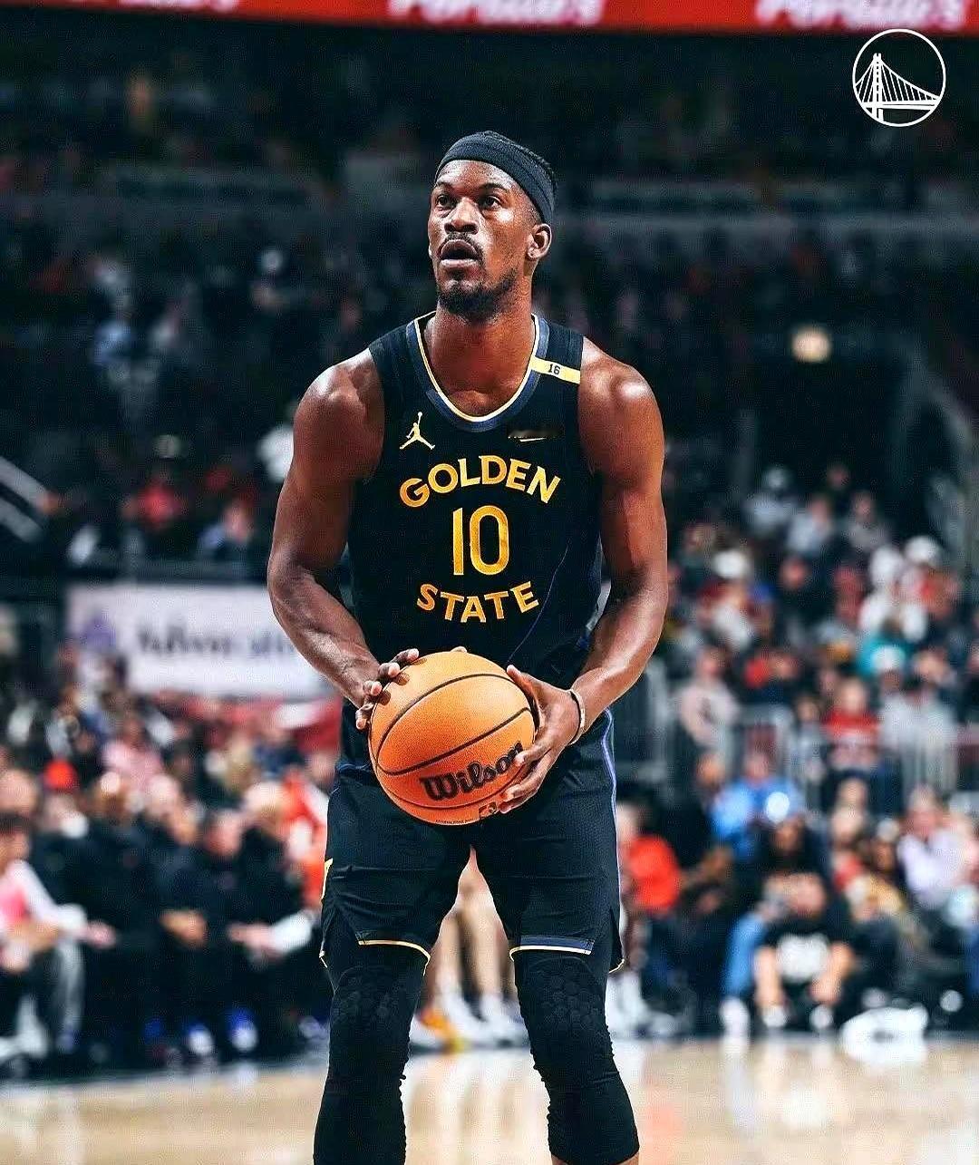 勇士输球又闹冲突，巴特勒这次又成焦点！第三节抢篮板时他跟科尔·安东尼