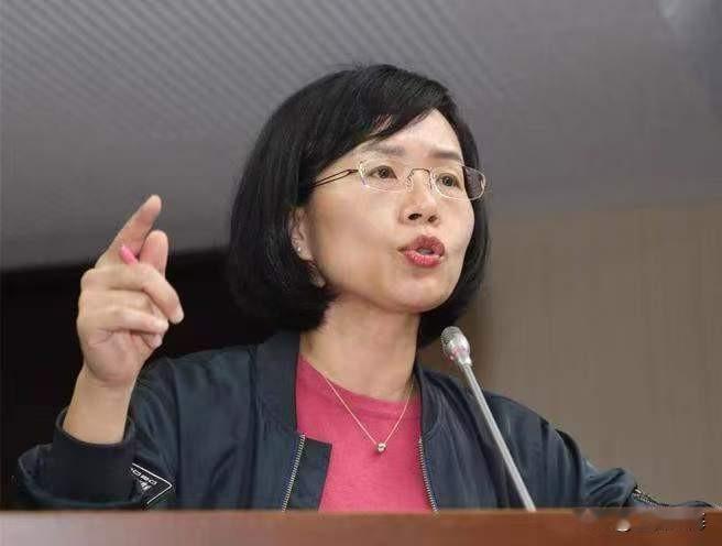 不查苏贞昌，居然查蒋万安。日前蒋万安之子获得交流机会成为外界瞩目的焦点，皆因绿营