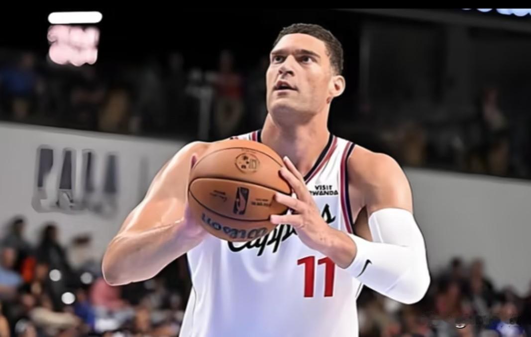 大洛佩斯坐稳首发，祖巴茨将效仿马刺和鹈鹕，带领替补阵容！事实证明，大洛佩斯还是适